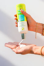 Natural conditioner supporting moisture balance and hair comfort